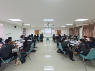 12. กิจกรรมการพัฒนาทักษะการทำวิจัยโดยใช้ชุมชนเป็นฐานและการพัฒนาชุมชน  ของนักศึกษาโครงการครูรัก(ษ์)ถิ่น (ฝึกอบรม)