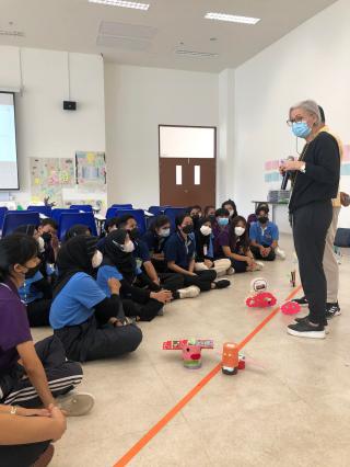 21. โครงการพัฒนาทักษะจัดกระบวนการเรียนรู้เชิงรุก Active Learning (วิจัยเชิงปฏิบัติการ) สำหรับนักศึกษาทุนครูรัก(ษ์)ถิ่น รหัส 63