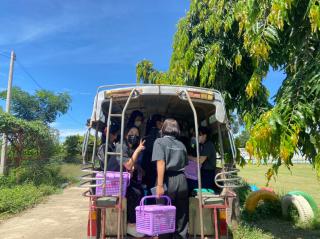 32. กิจกรรมการพัฒนาทักษะวิชาชีพครูในพื้นที่ห่างไกล (ช่างตัดผม) และการลงพื้นที่ฝึกตัดผมในโรงเรียนพื้นที่บริการของมหาวิทยาลัย