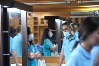 51. กิจกรรมการพัฒนาทักษะวิชาชีพครูในพื้นที่ห่างไกล (ช่างตัดผม) และการลงพื้นที่ฝึกตัดผมในโรงเรียนพื้นที่บริการของมหาวิทยาลัย