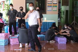 54. กิจกรรมการพัฒนาทักษะวิชาชีพครูในพื้นที่ห่างไกล (ช่างตัดผม) และการลงพื้นที่ฝึกตัดผมในโรงเรียนพื้นที่บริการของมหาวิทยาลัย