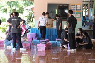 56. กิจกรรมการพัฒนาทักษะวิชาชีพครูในพื้นที่ห่างไกล (ช่างตัดผม) และการลงพื้นที่ฝึกตัดผมในโรงเรียนพื้นที่บริการของมหาวิทยาลัย