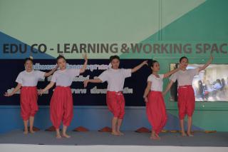 104. นิทรรศการผลงานนักศึกษาสาขาวิชาการประถมศึกษา และการแสดงศิลปนาฏศิลป์ ในกิจกรรม "50 ปี KPRU สู่การพัฒนาท้องถิ่นอย่างยั่งยืน" 26-28 ม.ค. 66