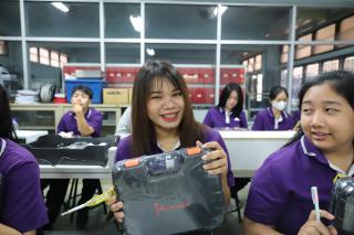 34. การอบรมเชิงปฏิบัติการ "ช่างไฟฟ้าเบื้องต้นสำหรับครูในโรงเรียนพื้นที่ห่างไกล และการบูรณาการเรียนการสอนสาระการเรียนรู้วิทยาศาสตร์”  วันที่ 27 มีนาคม 2566