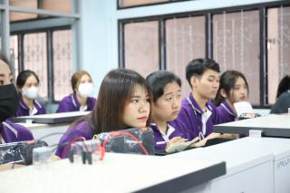 52. การอบรมเชิงปฏิบัติการ "ช่างไฟฟ้าเบื้องต้นสำหรับครูในโรงเรียนพื้นที่ห่างไกล และการบูรณาการเรียนการสอนสาระการเรียนรู้วิทยาศาสตร์”  วันที่ 27 มีนาคม 2566