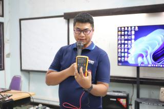 53. การอบรมเชิงปฏิบัติการ "ช่างไฟฟ้าเบื้องต้นสำหรับครูในโรงเรียนพื้นที่ห่างไกล และการบูรณาการเรียนการสอนสาระการเรียนรู้วิทยาศาสตร์”  วันที่ 27 มีนาคม 2566