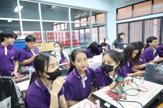 75. การอบรมเชิงปฏิบัติการ "ช่างไฟฟ้าเบื้องต้นสำหรับครูในโรงเรียนพื้นที่ห่างไกล และการบูรณาการเรียนการสอนสาระการเรียนรู้วิทยาศาสตร์”  วันที่ 27 มีนาคม 2566