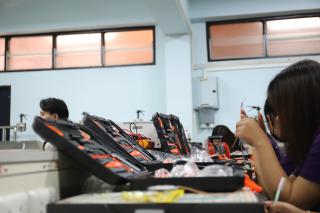 107. การอบรมเชิงปฏิบัติการ "ช่างไฟฟ้าเบื้องต้นสำหรับครูในโรงเรียนพื้นที่ห่างไกล และการบูรณาการเรียนการสอนสาระการเรียนรู้วิทยาศาสตร์”  วันที่ 27 มีนาคม 2566