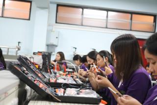 123. การอบรมเชิงปฏิบัติการ "ช่างไฟฟ้าเบื้องต้นสำหรับครูในโรงเรียนพื้นที่ห่างไกล และการบูรณาการเรียนการสอนสาระการเรียนรู้วิทยาศาสตร์”  วันที่ 27 มีนาคม 2566