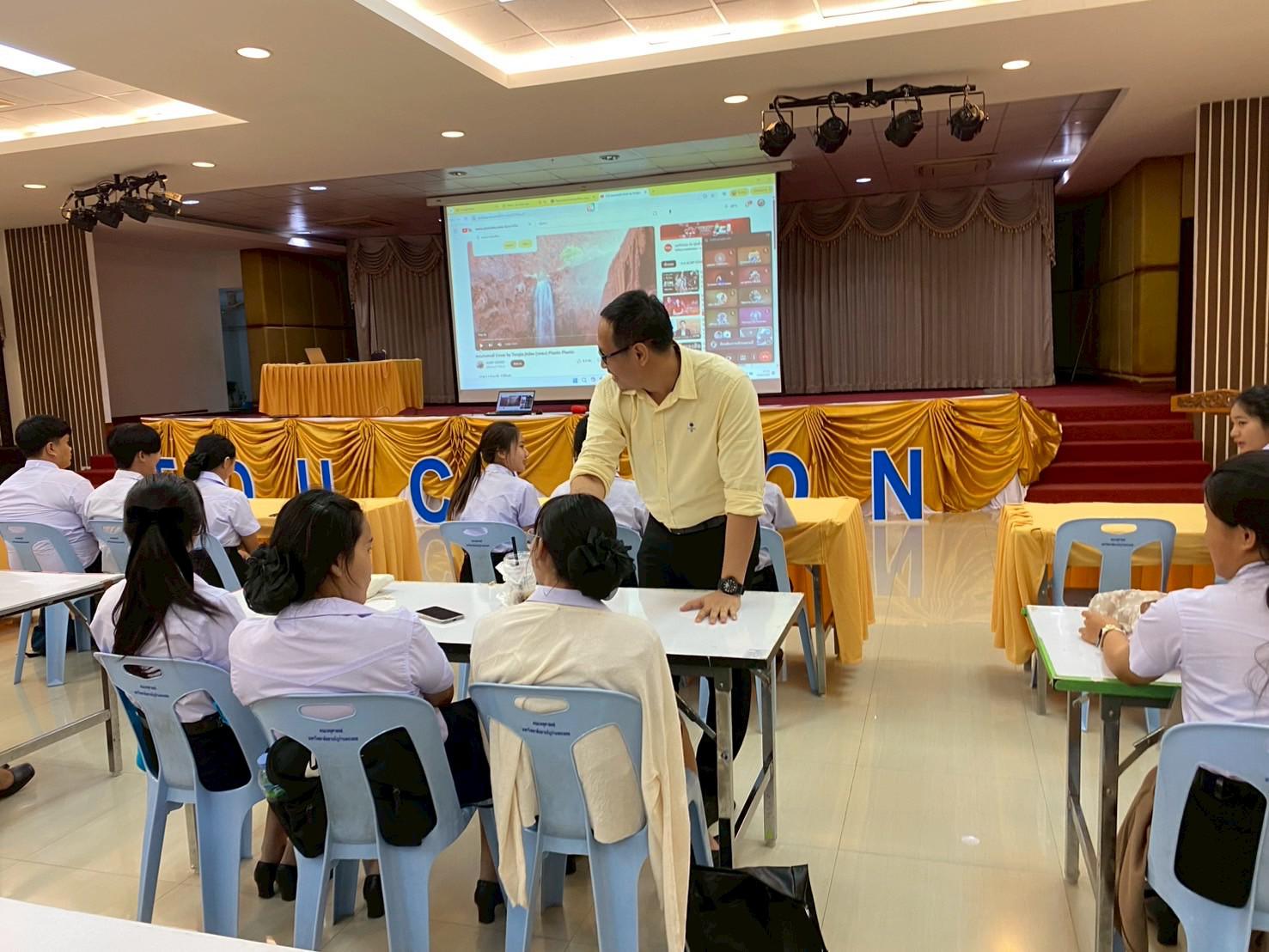 กิจกรรมปฐมนิเทศนักศึกษาใหม่ ชั้นปีที่1 รหัส 68 โปรแกรมวิชาการประถมศึกษา และการประชุมนักศึกษาโปรแกรมวิชาการประถมศึกษา